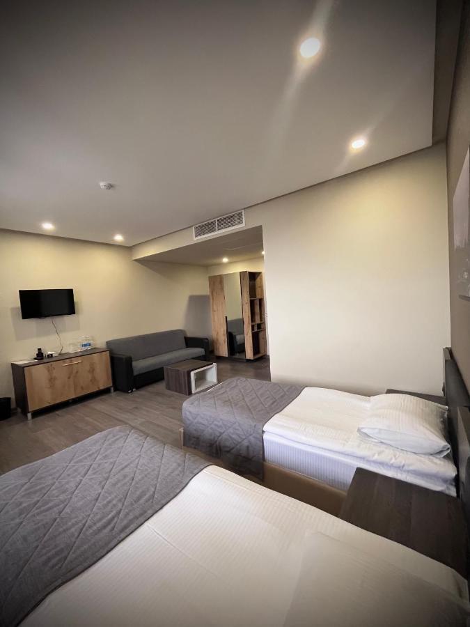 Bien Hotel Yerevan Exterior photo